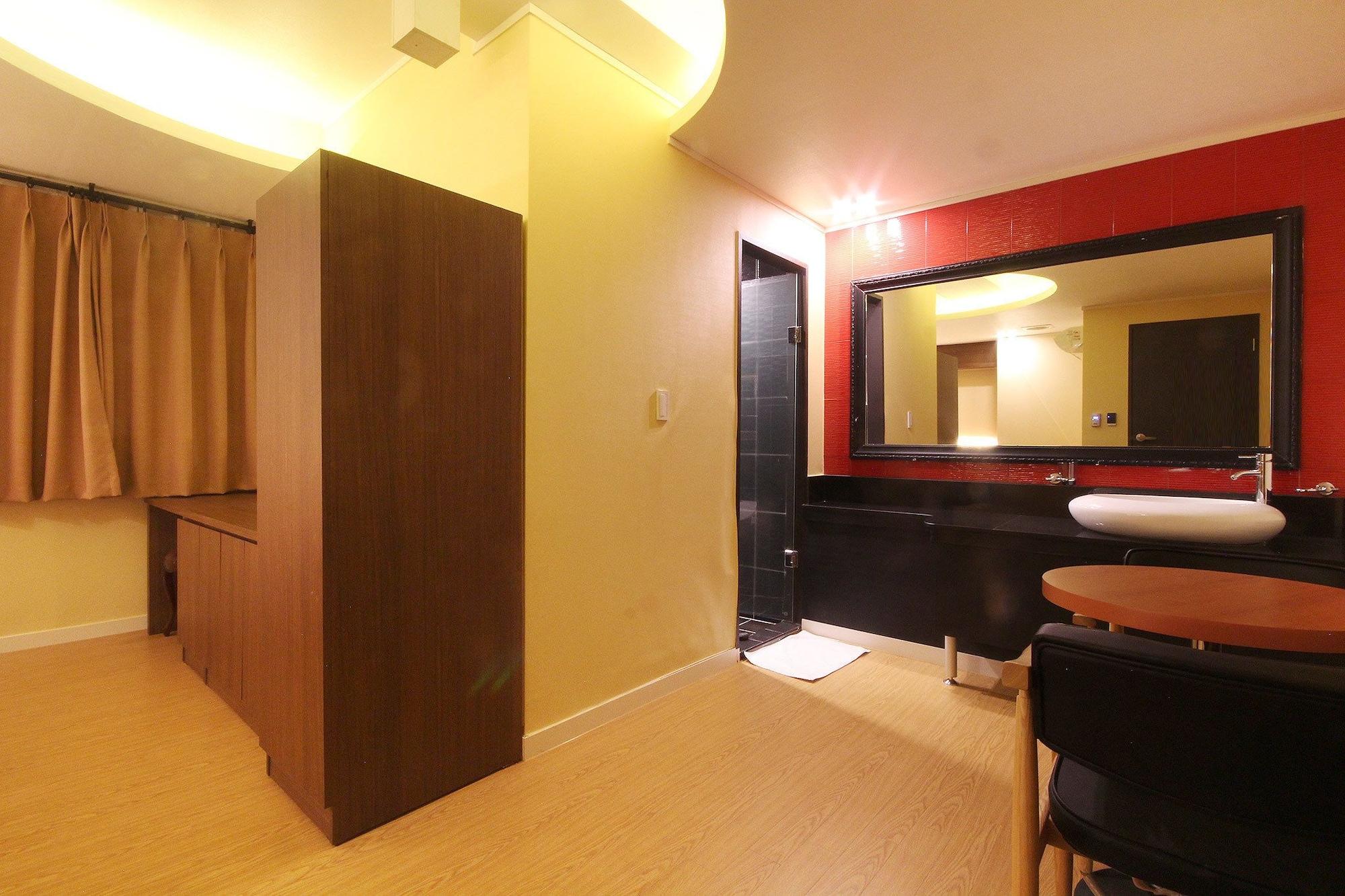 Hotel Chowon Busan Bagian luar foto